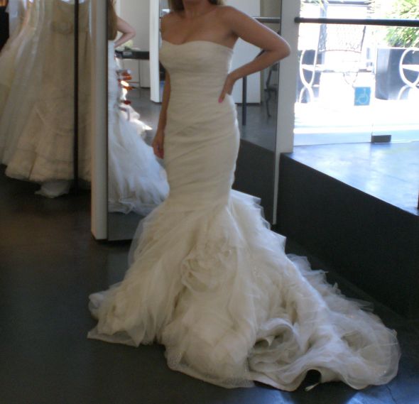Vera Wang's 'Gemma' Dress aka Hilary Duff dress : wedding vera wang gemma hilary duff Untitled