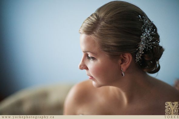 Married bees, show me your Wedding Hairstyles!! : wedding wedding hair 20111228151223 IMG 9470 Yorke Web