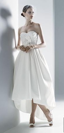 Show me your 'plain' dress with ZERO embellishments! :  wedding Weddingdress