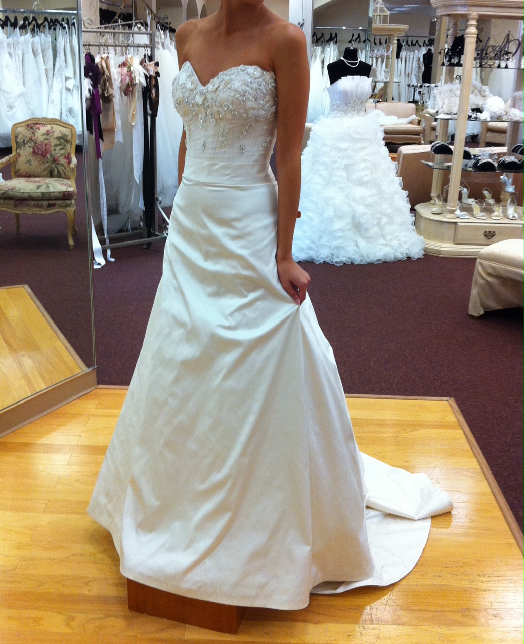 WOW mom made my dress and I LOVE it :) :  wedding dress made diy Image 6