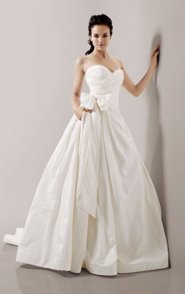 Wedding Dress Dilemma!   Paloma Blanca #3609 or Priscilla of Boston Maeve? :  wedding dress advice sweetheart maeve priscilla of boston paloma blanca pick up Priscilla Of Boston Maeve Wedding Dresses 12410 View0