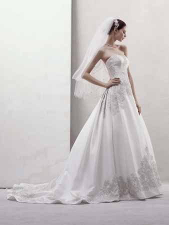 second guessing my dress..advice? : wedding dress photography cwg436 Wedding Dress Oleg Cassini Fall 2011 Cwg436 Detail