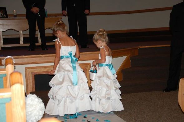 2 Davids Bridal Flower Girl Dresses White Style: FG9309 SIZES 3 & 5 :  wedding teal white bridesmaids 312998 2063176612028 1023111480 31822596 1962269 N