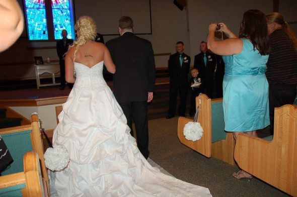 OLEG CASSINI WEDDING DRESS. BEAUTIFUL <3 :  wedding wedding dress size 12 white train beading ceremony dress Wedding Dress Back