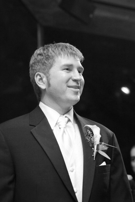 What were your favorite professional pictures from your big day? :  wedding best pics ZCEddiesFirstLook