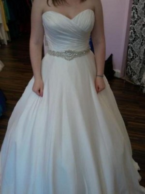 I'm short....like REALLY short! PETITE brides, post your pics! :) :  wedding short petite dress Dress