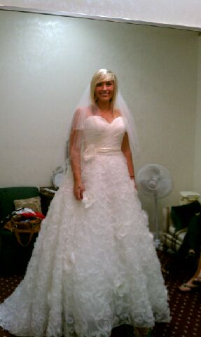 BALL GOWNS!!! Please show me your ball gowns under $2000 please!!! :) : wedding ball gowns dress swarovski pouffy princess Bridallll Gowwwnnn