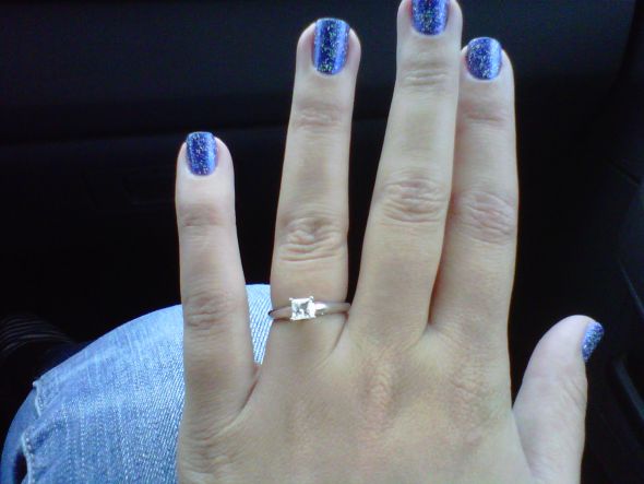 The ring that called your name! Show it off! (plus new ring porn!) :  wedding dream ring engagement ring unique ring proposal Muh Ring 4