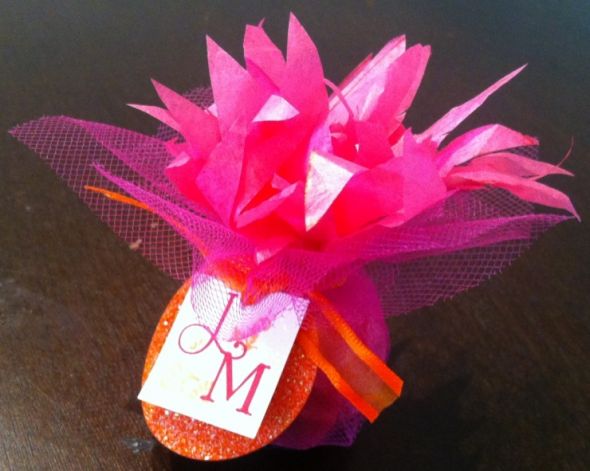 ferrero rocher favor :  wedding favor pink orange chocolate Favor2