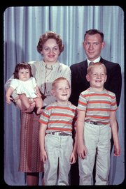 just for fun post pix at least 30 years apart : wedding then and now 40 2 Family