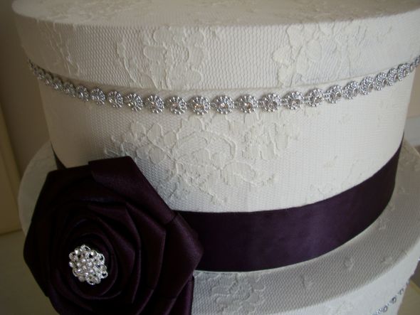Lace and Rhinestone Round DIY Cardbox :  wedding cardbox diy ivory purple ribbons Cardbox 012