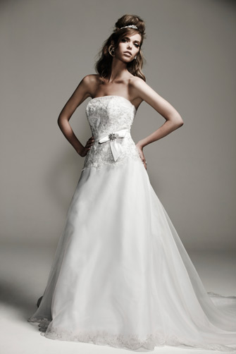 Post the first dress you ever tried, the runner up dress, and THE dress! : wedding dress d1170 essence of australia Runnerupkendra