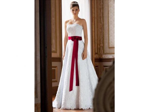 Help picking shoe color! : wedding pin up shoes 50s 1 red black white David S Bridal A Line CT2406 Ivory 2008 42542