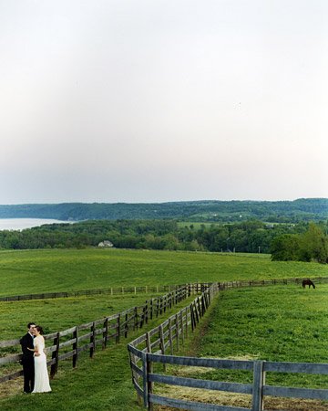 Central PA: Share your vendors! :  wedding Lauxmont Farms