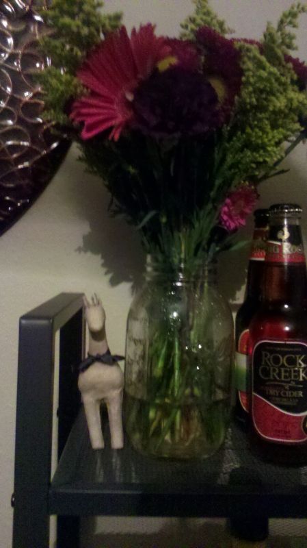 Zoo wedding vases