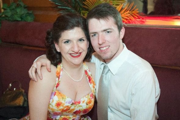 Spinoff! What famous person does the hive think you look like? :  wedding Us At Nikkis Wedding