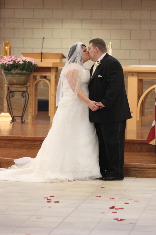 10.22.11 recap (finally! and pic heavy) :  wedding recaps First Married Kiss