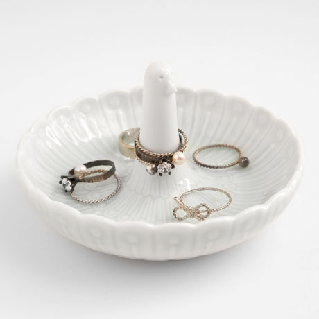 I take off my ring when I _____ :  wedding Peacock Ring Holder