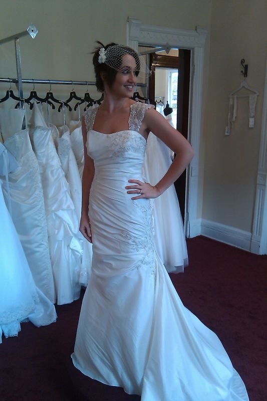 i think i found my dress!!! thoughts? (pics) :  wedding dress private label by g private label ma 30 strapless 100MEDIA IMAG0155