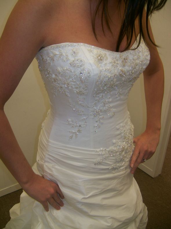 bubbles/wrinkles in dress....ideas on how to make disappear?? :  wedding wrinkles bubbles dress Wedding Dress 005