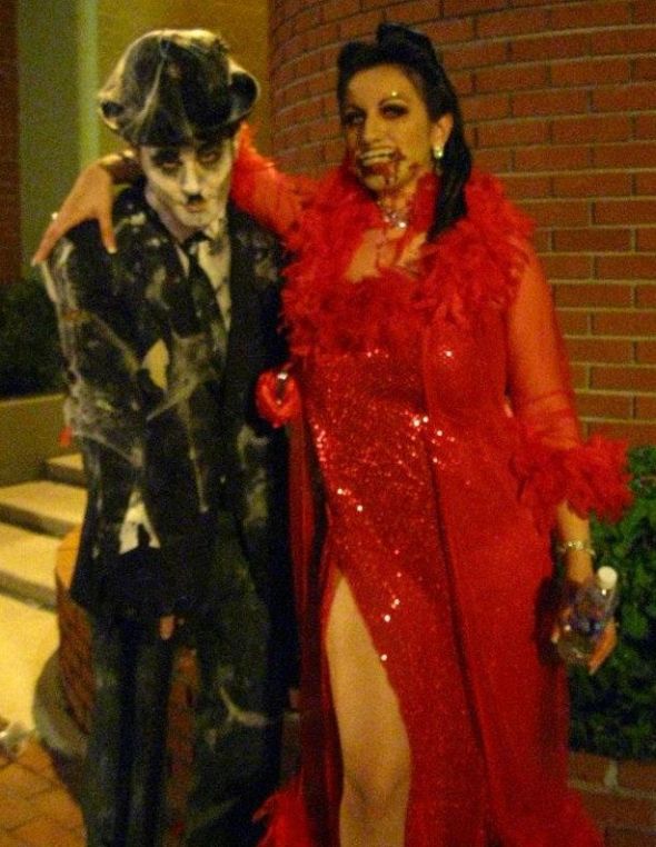 WB Halloween Contest : wedding wb contests 313776 655420829403 16201317 33659611 1816062601 N