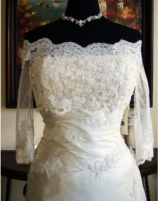 Show us your...Pronovias Dress :  wedding pronovias wedding dress cocktail gown mob dress wedding gown pictures Third Pronovias Brides? :  wedding pronovias higuera lace trumpet v neck trumpet Third 