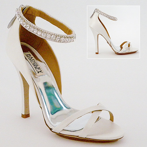 Badgley Mischka, NEVER WORN, 7.5 - $100 :  wedding badgley mischka badgley mischka shoes bling white ivory Decandence Wh Xl