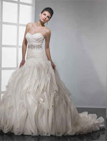 Newbees: What is your dream dress? :  wedding jim hjelm lace vintage empire chiffon dress Sottero  Midgley 13024 Large