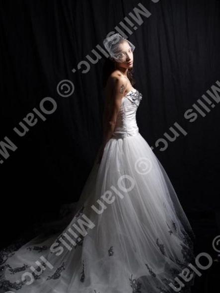 Recap ---11/18/2011 What's a wedding with NO drama... : wedding recap Bridal4