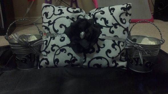What are your DIY projects? : wedding Flowerpailsandpillow