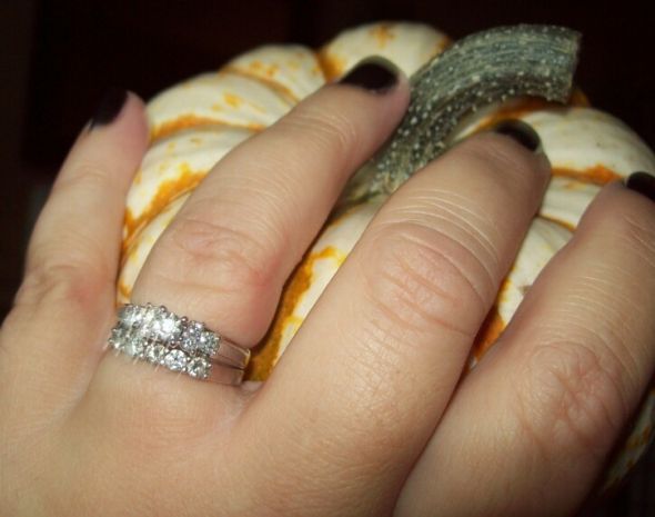 Multi-stone rings...pics please! :  wedding 100 0405 1