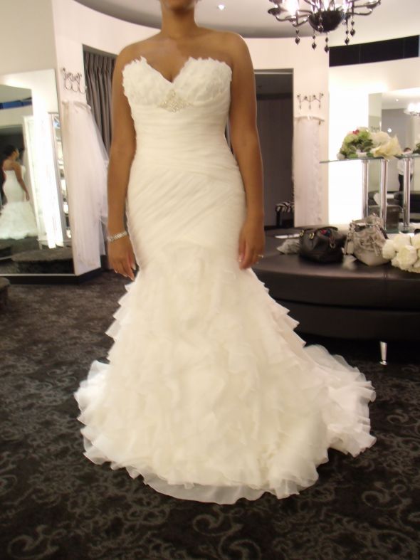 Need your Opinions!! I think I found my dress!! (Pics) :  wedding la sposa dress the one GEDC0228