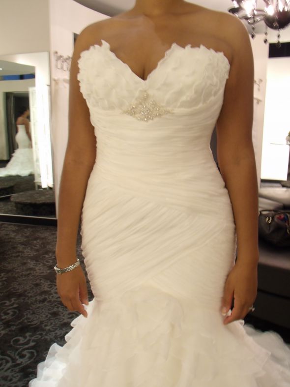 Need your Opinions!! I think I found my dress!! (Pics) :  wedding la sposa dress the one GEDC0229