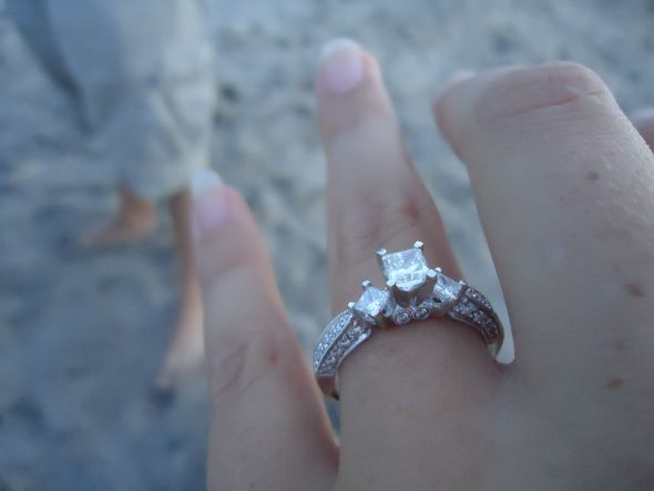 Show me your Princess Cut E-Rings 1 ct. or smaller!! :  wedding Ering