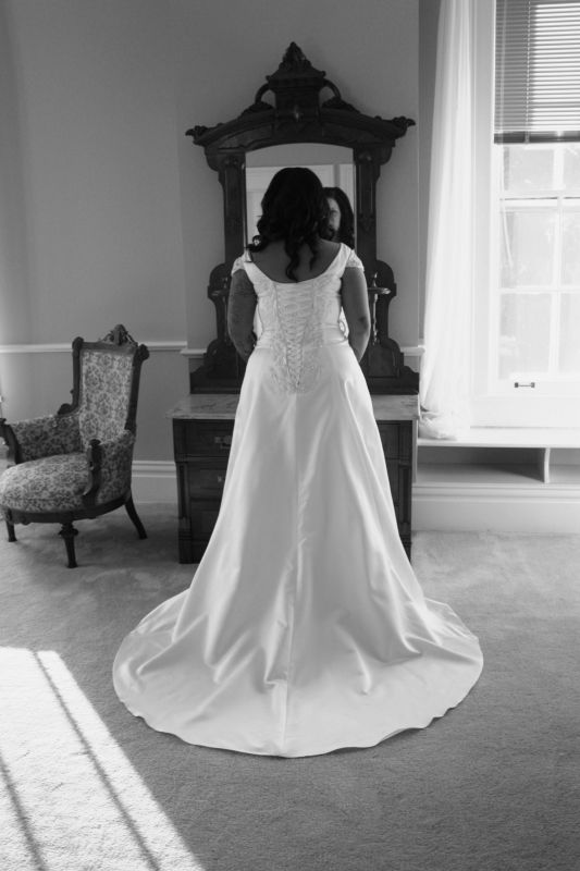 congrats Oct 1  bees!  Post your pics! :  wedding Picture 018