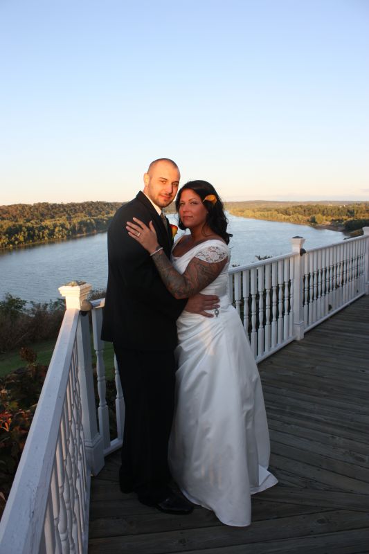 congrats Oct 1  bees!  Post your pics! :  wedding Picture 054