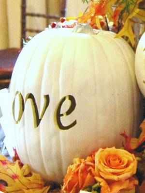 Thoughts on my decor/theme (pic heavy) :  wedding WhiteLettering Love Lg .5     