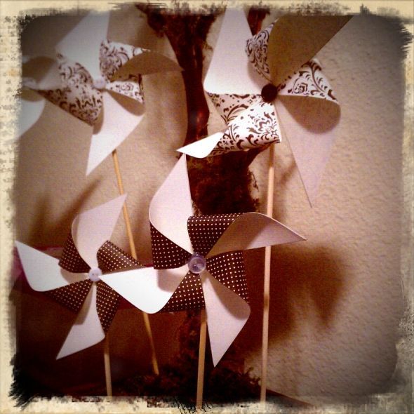 DIY Friday : wedding diy features Shot 1317959094947 my paper pin wheels : wedding paper pin wheels Shot 1317959094947