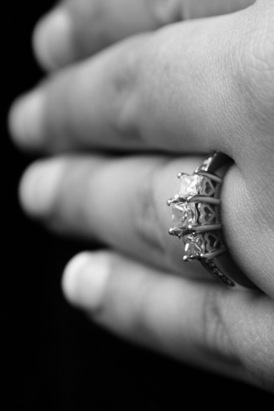3 stone mommas? :  wedding Ring