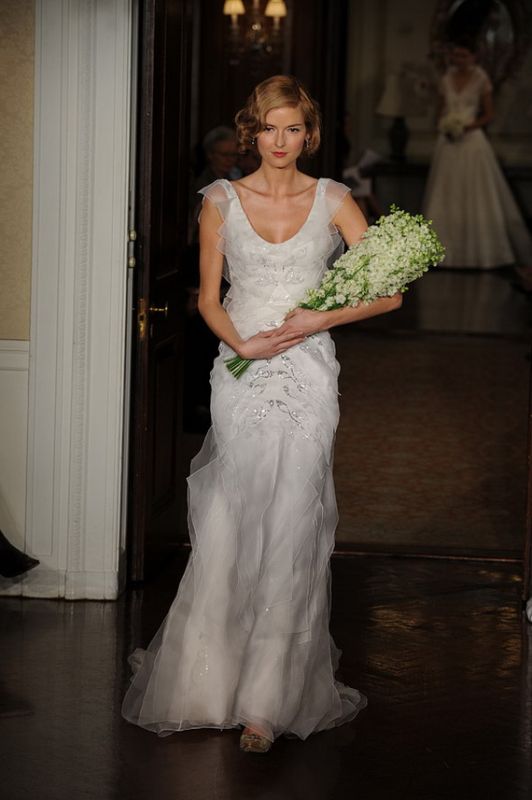 Monique Lhuillier Brides - Dresses! :  wedding monique lhuillier dress Carolina Herrera Designer Wedding Dresses 10