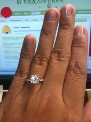 Where did you/your man get your e-ring? :  wedding ring jewelers Photo3