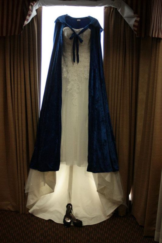 *Photo Recap* of our beautiful, medieval, 11-11 wedding!! (Very photo heavy) :  wedding 377980 10150412074900699 510265698 8426813 905657000 N
