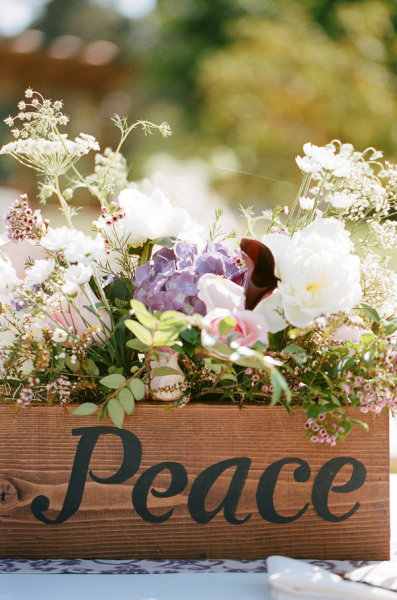 Non-glass rustic centerpieces : wedding non glass rustic centerpieces Erinheartscourt Am Wed 0098x600