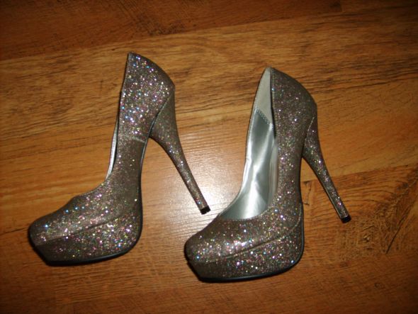 GLITTER SHOES FOR SALE SIZE 6 wedding high heels glitter size 6 shoes