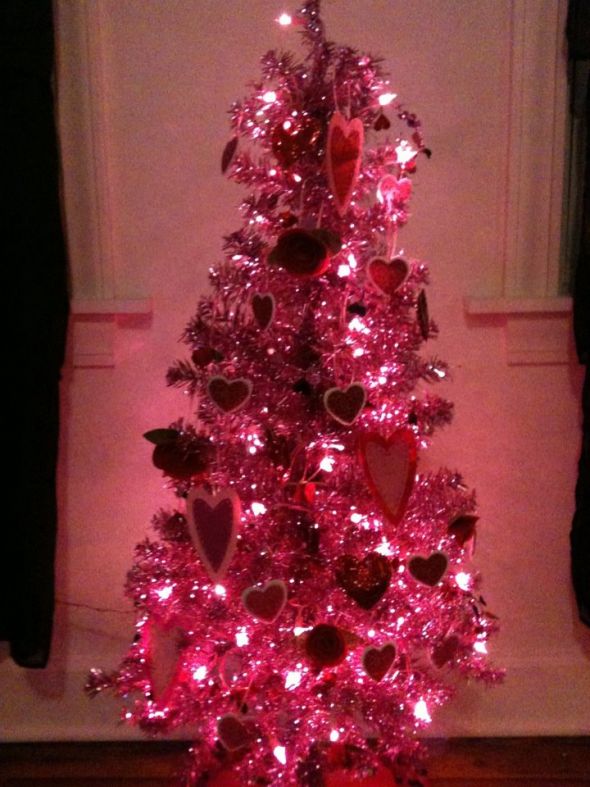 Valentine's Day Trees anyone? (pic heavy) : wedding Vday Tree