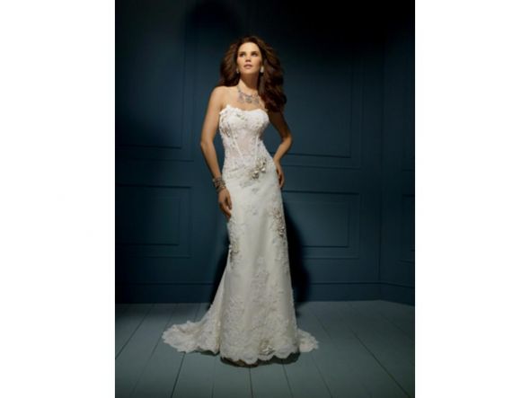 Any Alfred Angelo Brides? :  wedding alfred angelo bride bridal dress Alfred Angelo 850 White 2011 115612