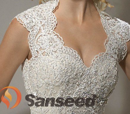 Does anyone know the designer of my dress :  wedding designer wedding dress 327230004 504 Lets see the dress you said yes to! :  wedding dress 327230004 504 
