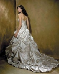 Allure? : wedding a Allure 8329 Back