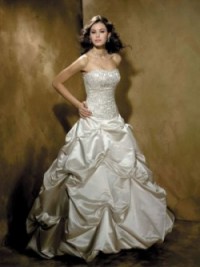Allure? :  wedding a Allure 8329 Front