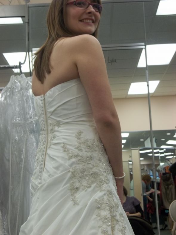 David's Bridal...first dress experience! *pics* :  wedding 100 0490